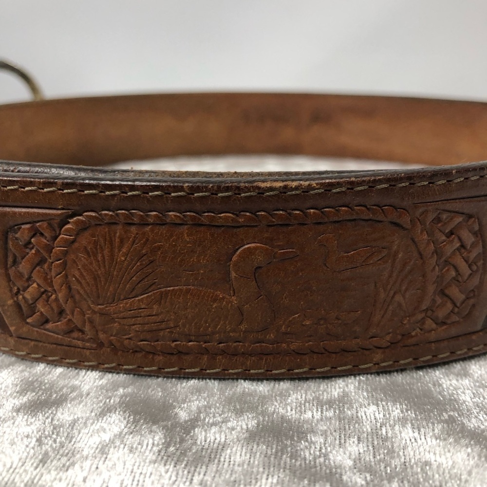 Justin Tooled Belt Outdoorsman Western Cowhide Leather Embossed Hunting Fishing - Picture 5 of 15